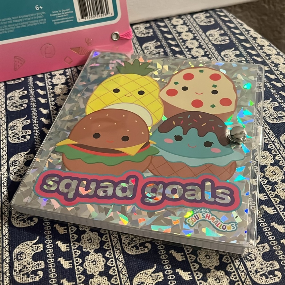 Squishmallows | Sticker and Mini Notebook Bundle - Picture 4 of 11